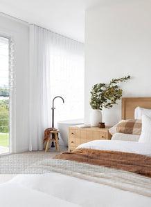 Clovelly American Oak Bed - Super King - Boho Bliss