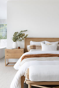 Clovelly American Oak Bed - Super King - Boho Bliss