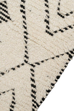 Load image into Gallery viewer, Sahara Diamond Rug 250x300 - Ivory/Charcoal - Boho Bliss